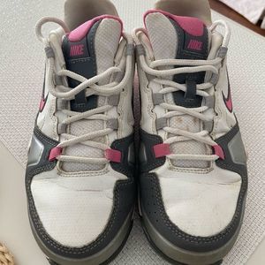 Nike Endurance Trainer Pink Grey White Sneaker Size 2.5 Y